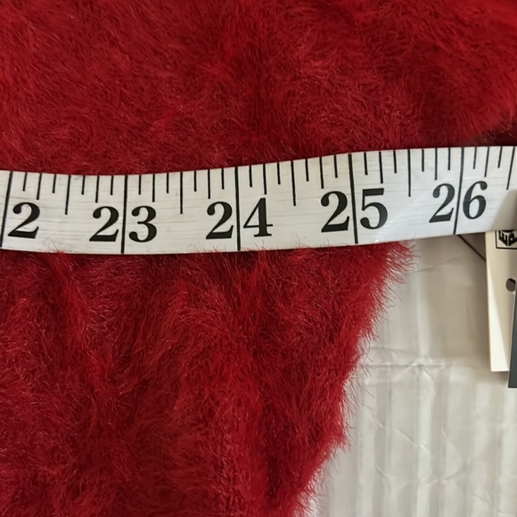 Sam&Joe Red Sweater - Picture 8 of 10